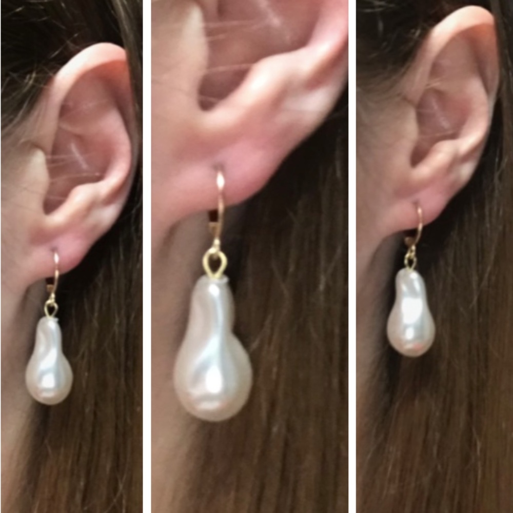 Kate Middleton Gold Hoop with Large Pearl Earrings, Handmade Replicas - Picture 3 of 12